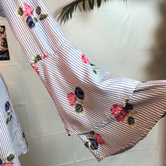 Shirt striped dress with bell sleeves * - Picture 4 of 8